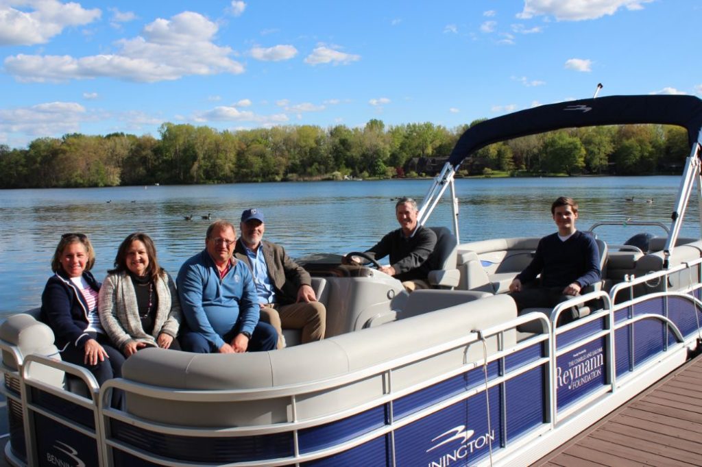new-pontoon-boat
